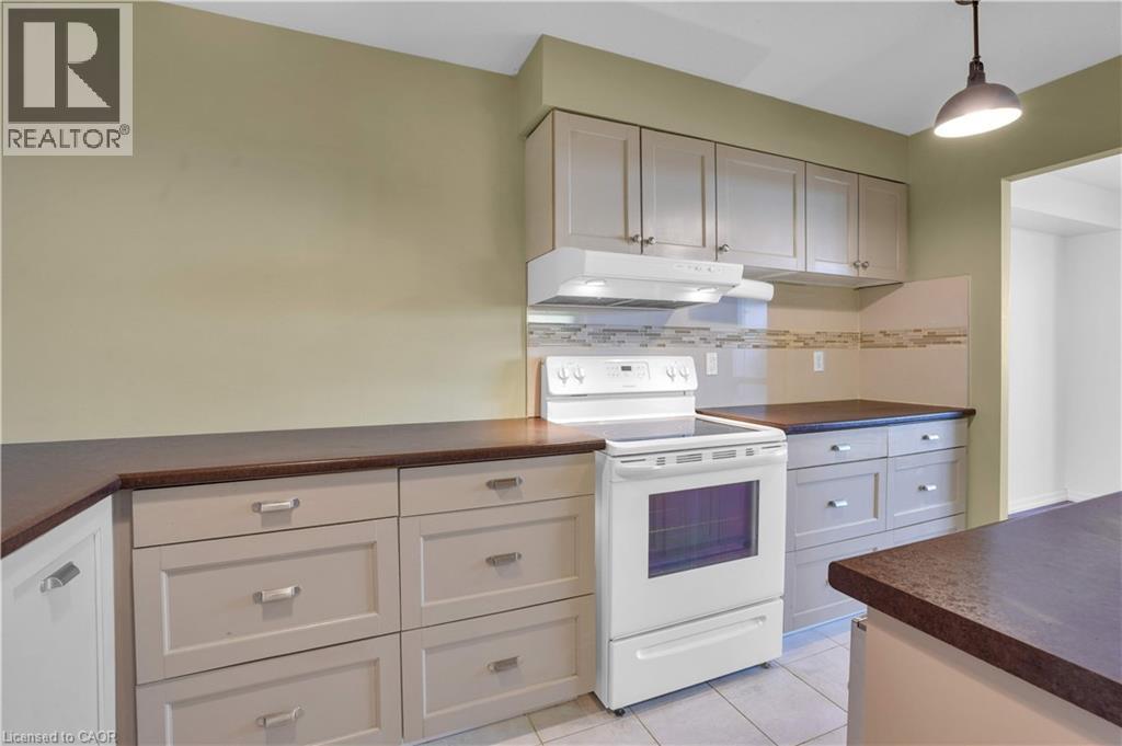 225 Harvard Place Unit# 809, Waterloo, Ontario N2J 4H4 - Photo 10 - 40795891