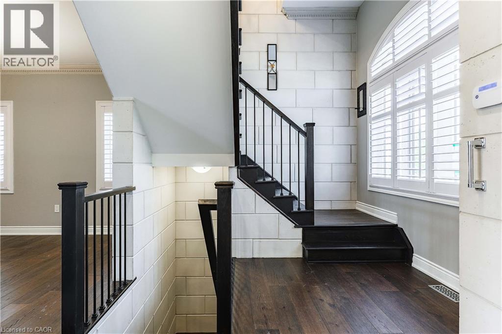 8 Cesar Place, Ancaster, Ontario  L9G 0G3 - Photo 6 - 40796731