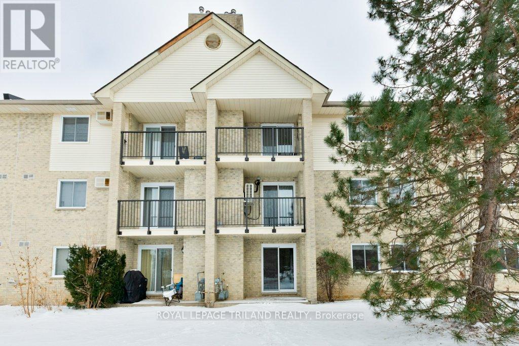 104 - 729 DEVERON CRESCENT, London South, Ontario