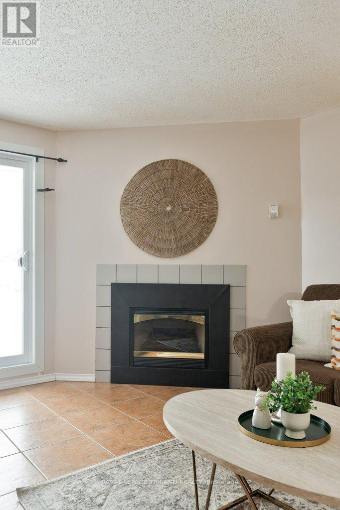 104 - 729 Deveron Crescent, London South, Ontario  N5Z 4X5 - Photo 20 - X12813082