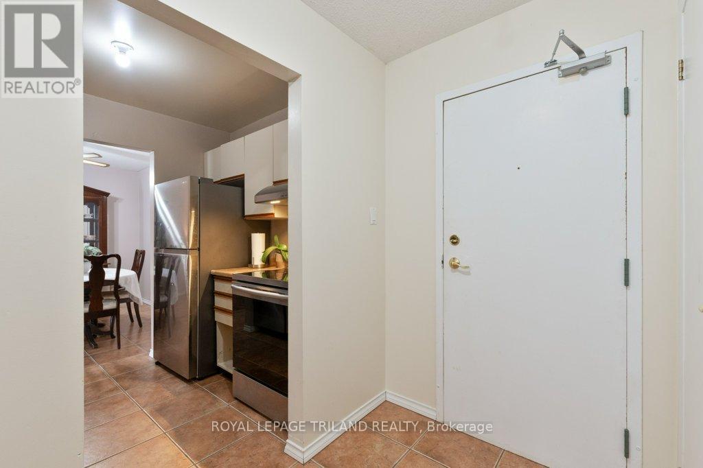 104 - 729 Deveron Crescent, London South, Ontario  N5Z 4X5 - Photo 30 - X12813082