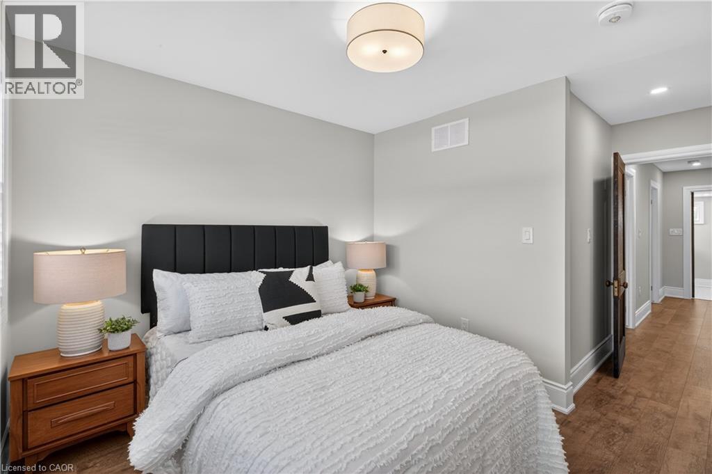 161 N Connaught Avenue N, Hamilton, Ontario  L8L 6Z4 - Photo 18 - 40804938