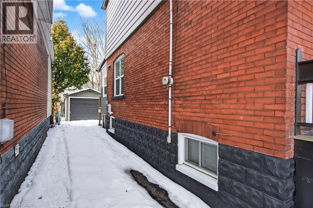 161 N Connaught Avenue N, Hamilton, Ontario  L8L 6Z4 - Photo 30 - 40804938