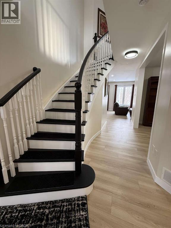 156 Lynnette Drive, Hamilton, Ontario  L9B 2P7 - Photo 6 - 40805414