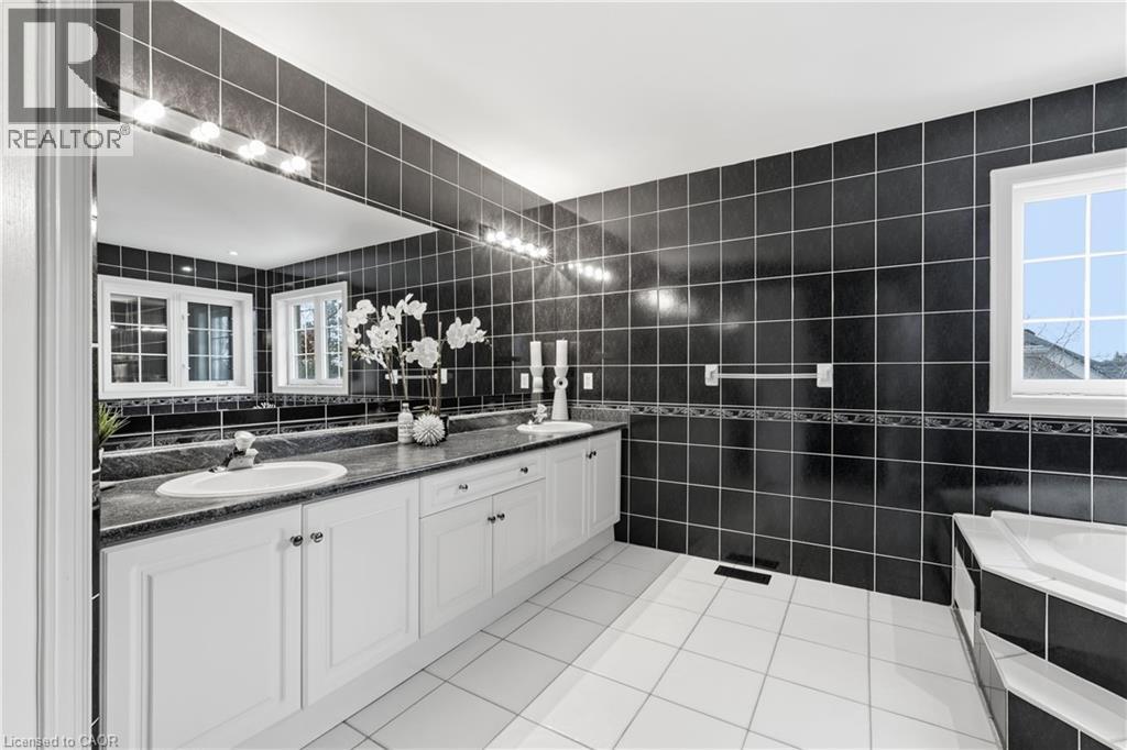 4184 Arbourfield Drive, Burlington, Ontario  L7M 4A5 - Photo 25 - 40806982