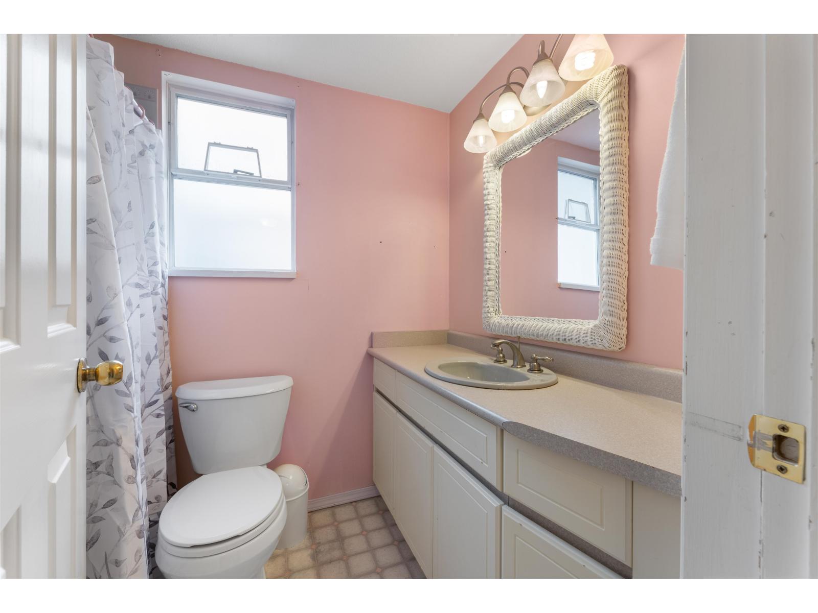 11077 154 Street, Surrey, British Columbia  V3R 6V7 - Photo 14 - R3091518