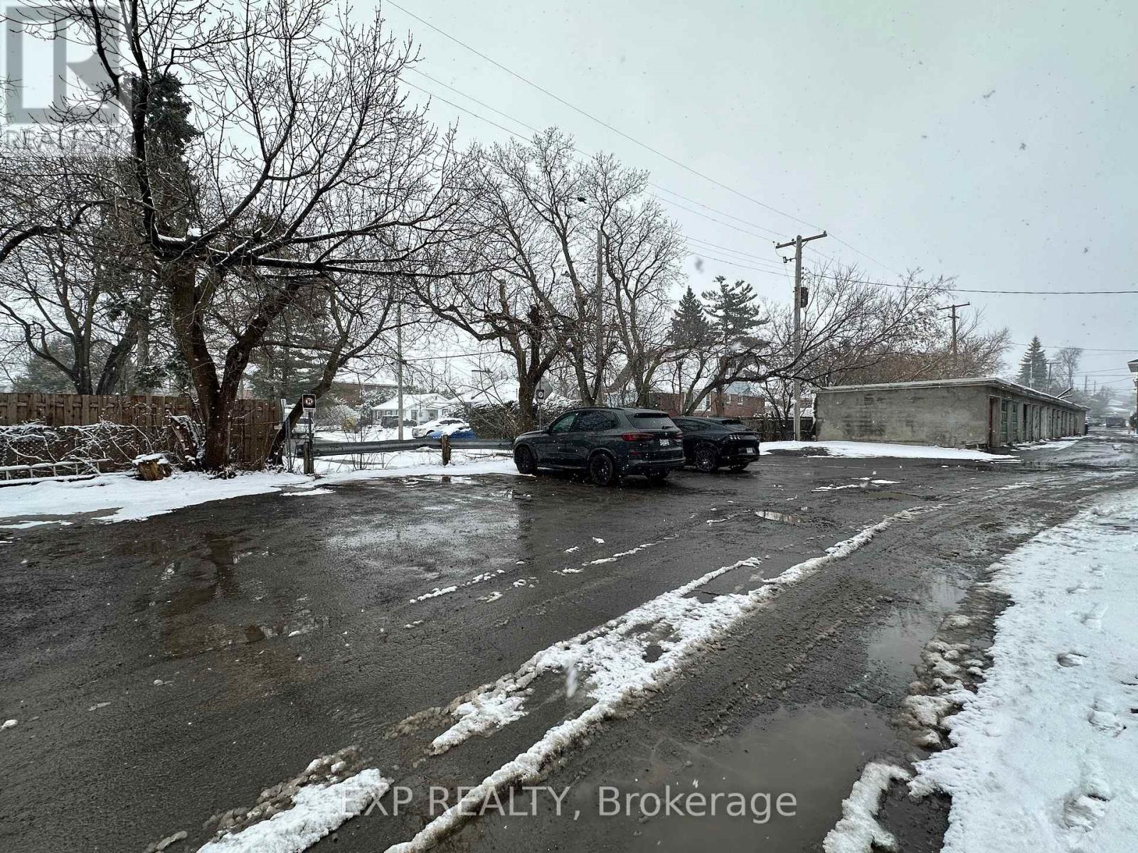 5 - 839 Kirkwood Avenue, Ottawa, Ontario  K1Z 5Y1 - Photo 18 - X12813192