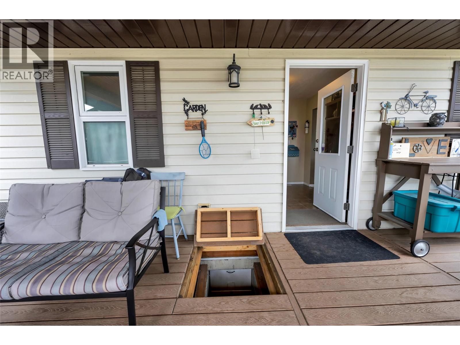 6463 Blue Jay Road, Vernon, British Columbia  V1H 1W5 - Photo 37 - 10376570