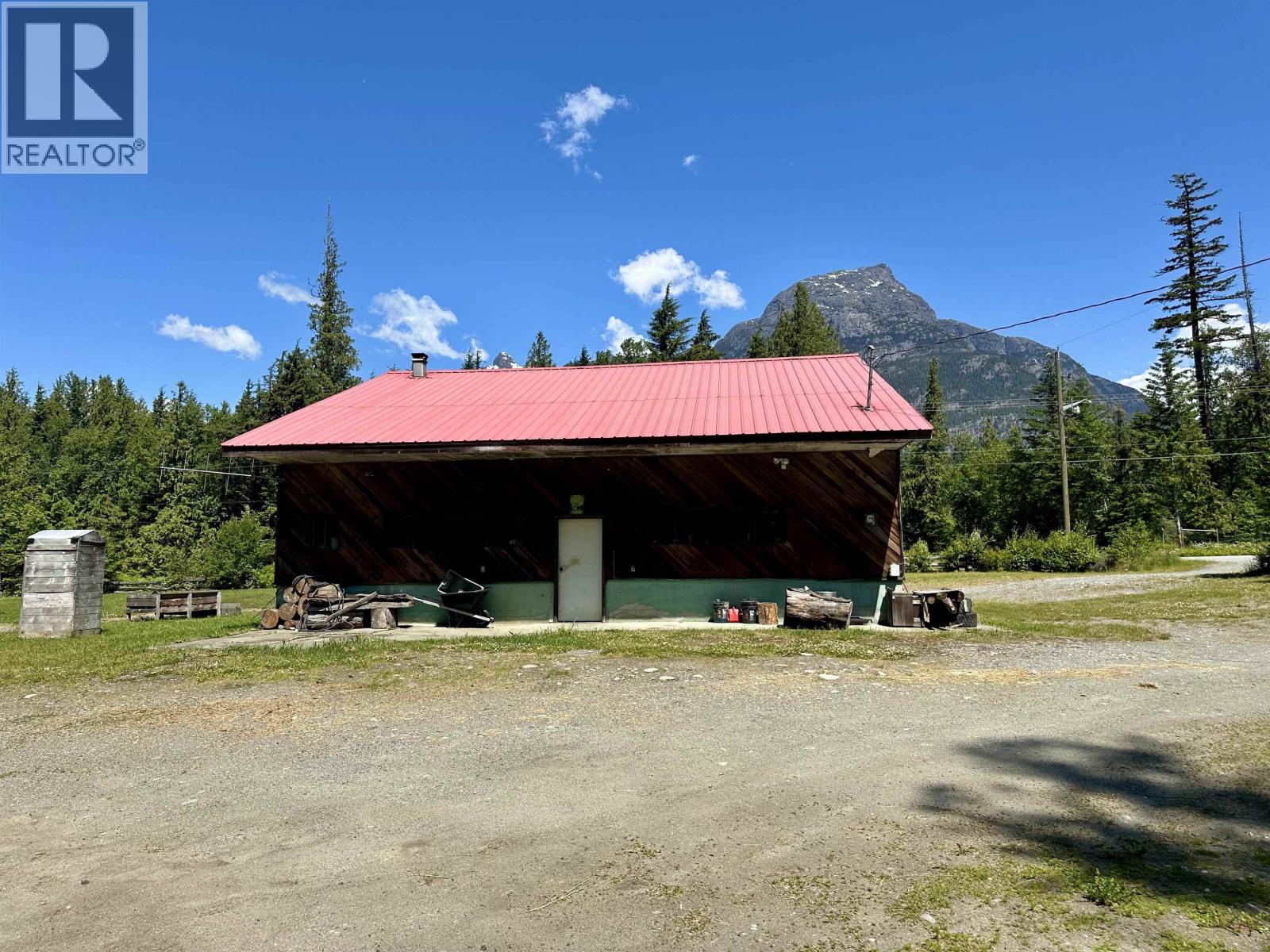 2498 S Douglas Drive, Hagensborg, British Columbia  V0T 1H0 - Photo 7 - R2897406