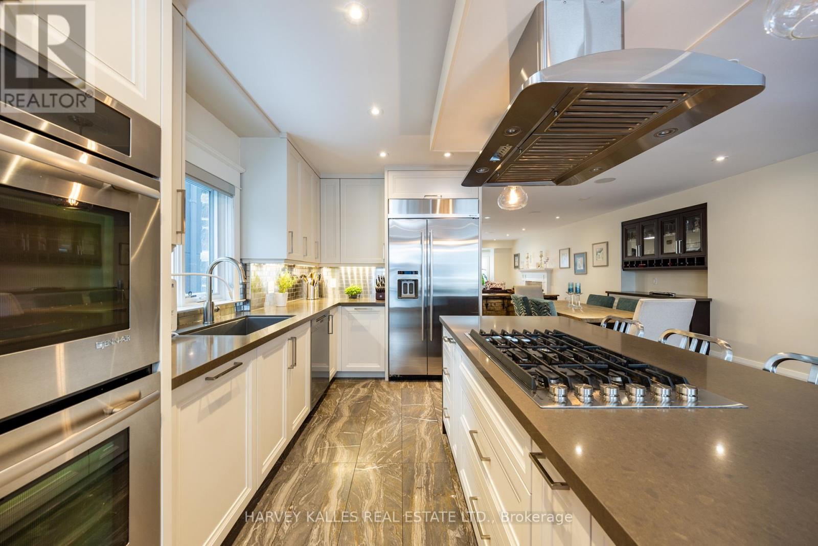 353 Briar Hill Avenue, Toronto, Ontario  M4R 1J3 - Photo 10 - C12813146