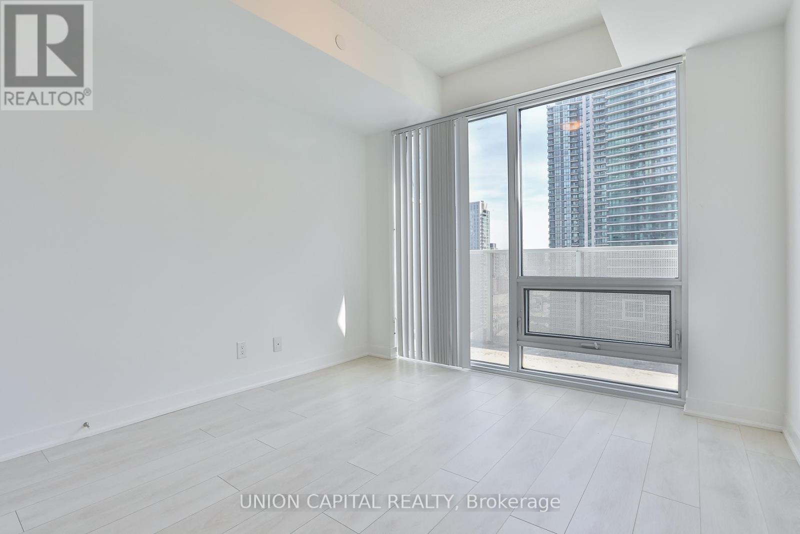 2305 - 88 Harbour Street, Toronto, Ontario  M5J 1B7 - Photo 17 - C12813158