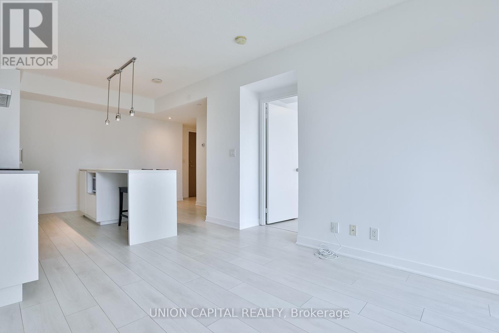 2305 - 88 Harbour Street, Toronto, Ontario  M5J 1B7 - Photo 20 - C12813158