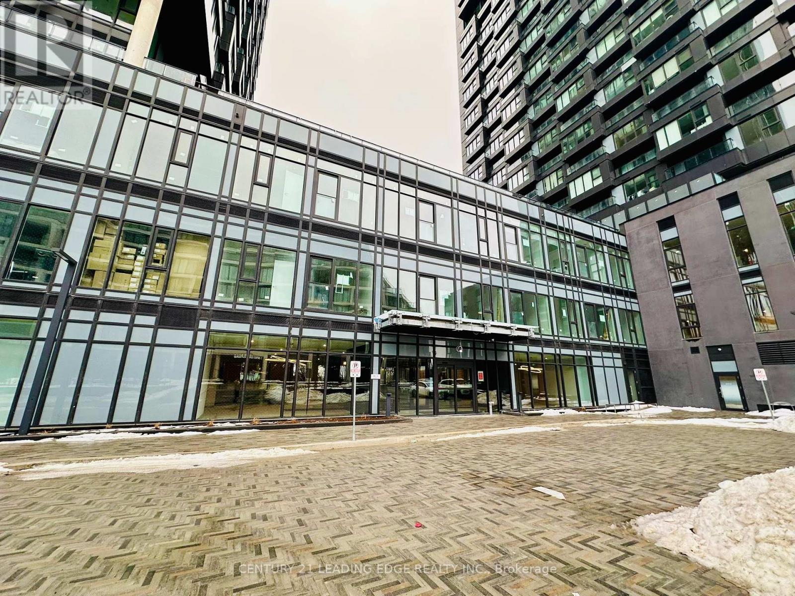 1207 - 1 Quarrington Lane, Toronto, Ontario  M3C 0S4 - Photo 2 - C12813214