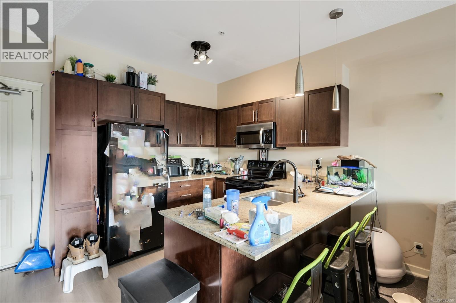 305 2220 Sooke Rd, Colwood, British Columbia  V9B 0G9 - Photo 13 - 1025690