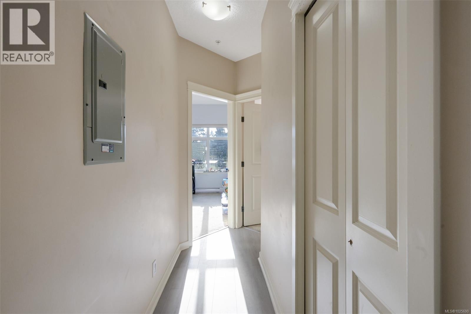 305 2220 Sooke Rd, Colwood, British Columbia  V9B 0G9 - Photo 24 - 1025690