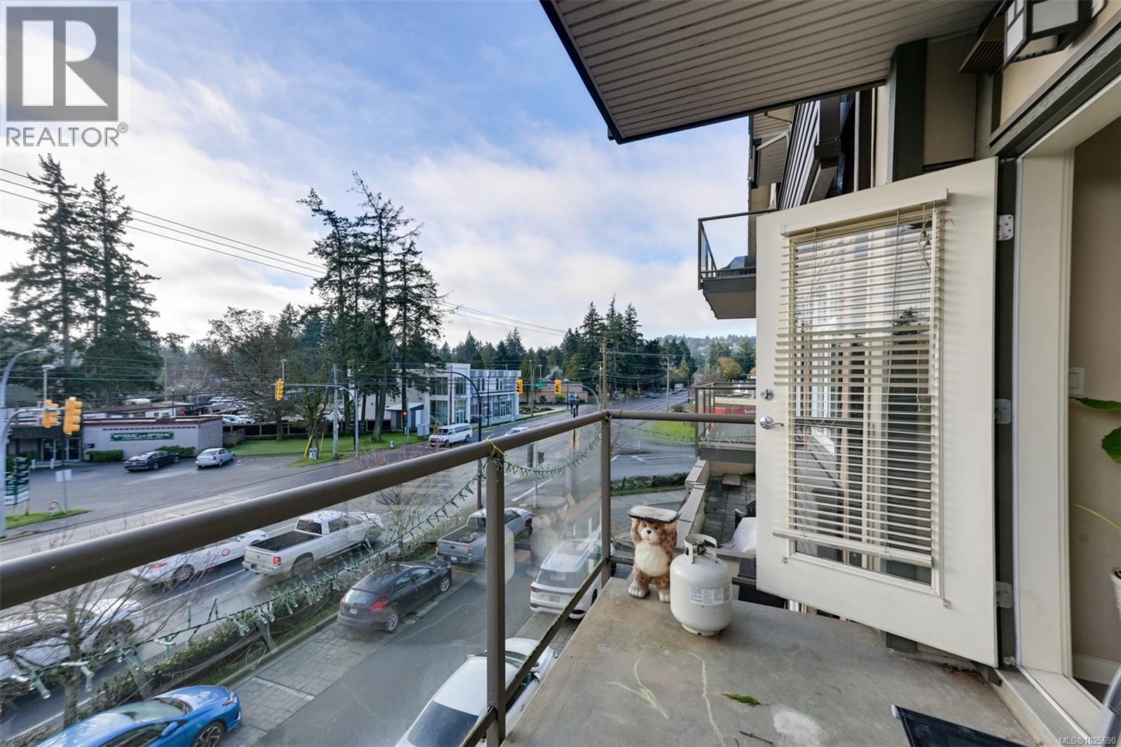 305 2220 Sooke Rd, Colwood, British Columbia  V9B 0G9 - Photo 8 - 1025690