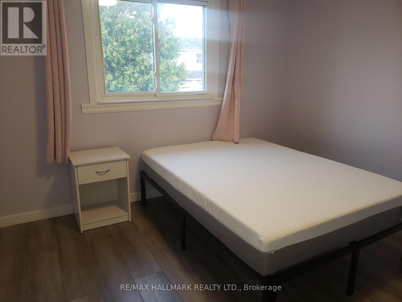 551 Dorchester Drive, Oshawa, Ontario  L1J 6L3 - Photo 12 - E12813088