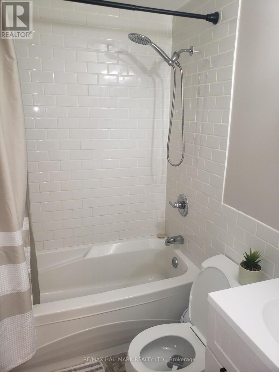 551 Dorchester Drive, Oshawa, Ontario  L1J 6L3 - Photo 14 - E12813088