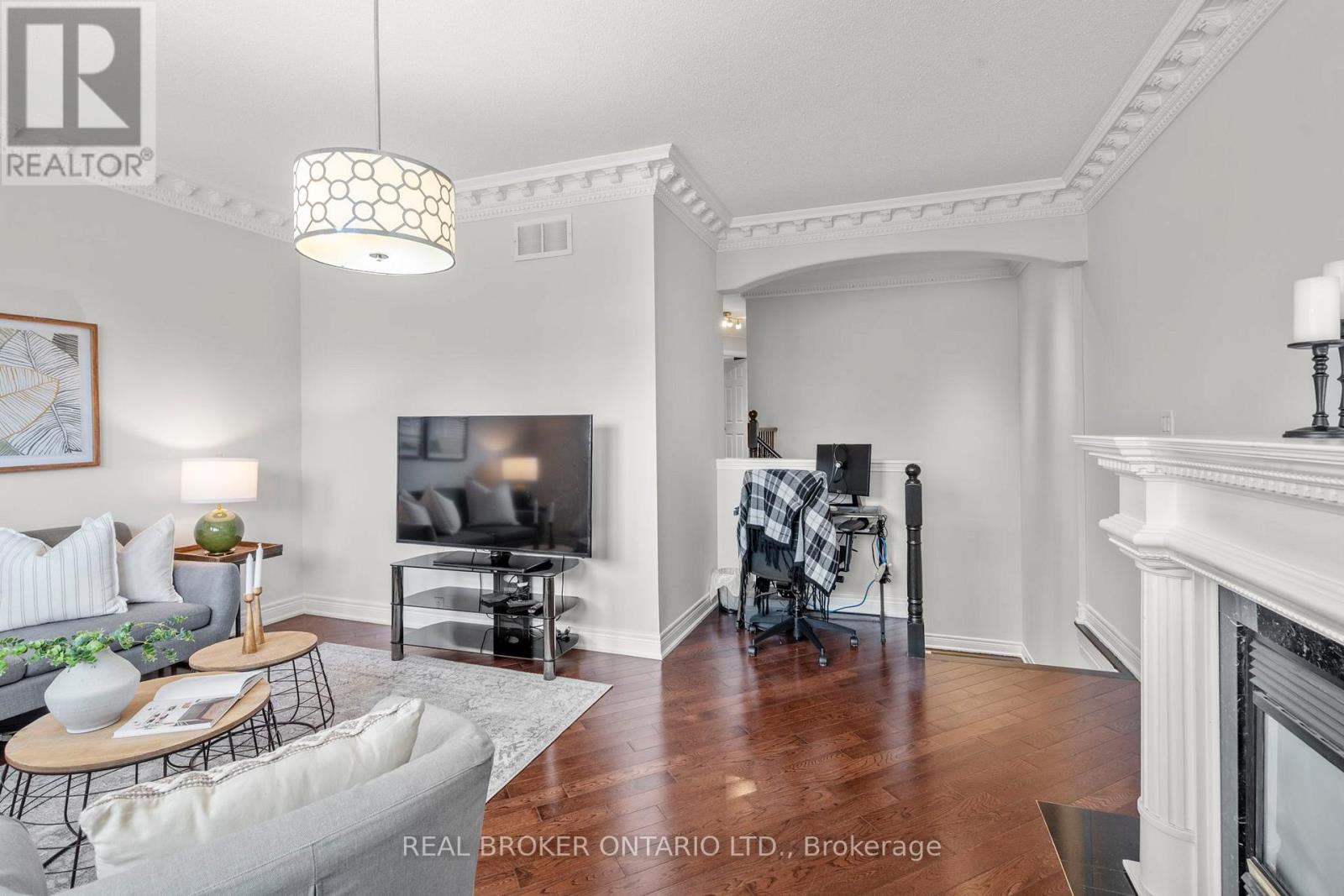 85 Laurier Avenue, Richmond Hill, Ontario  L4E 4P7 - Photo 24 - N12813068