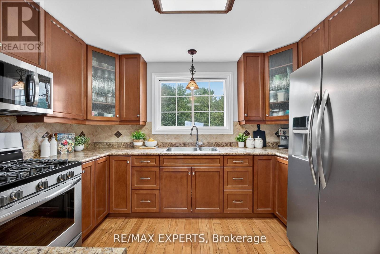 3114 Poplar Road, Innisfil, Ontario  L9S 2J9 - Photo 12 - N12813162