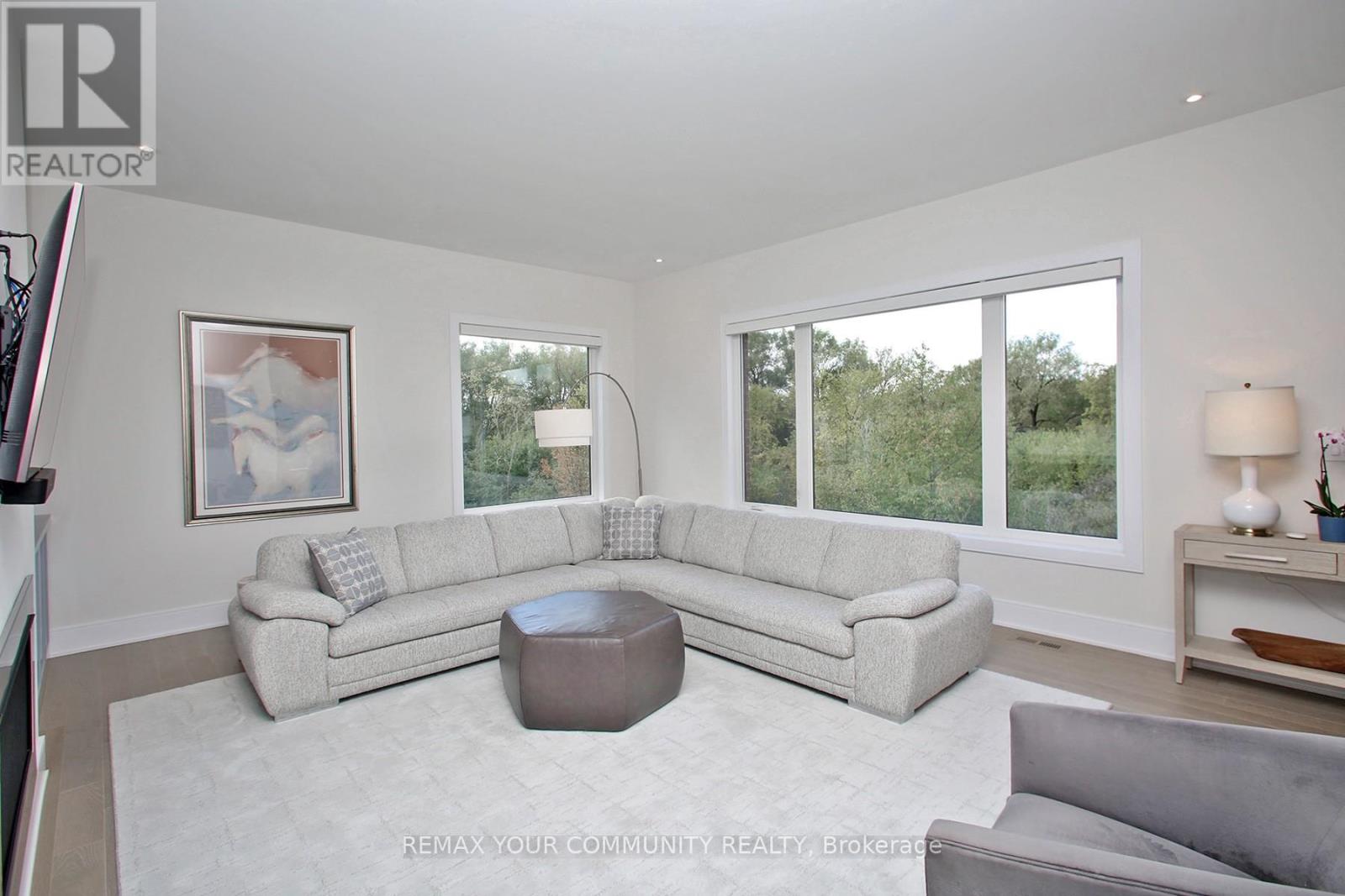 40 Limerick Street, Richmond Hill, Ontario  L4E 3W9 - Photo 14 - N12813202