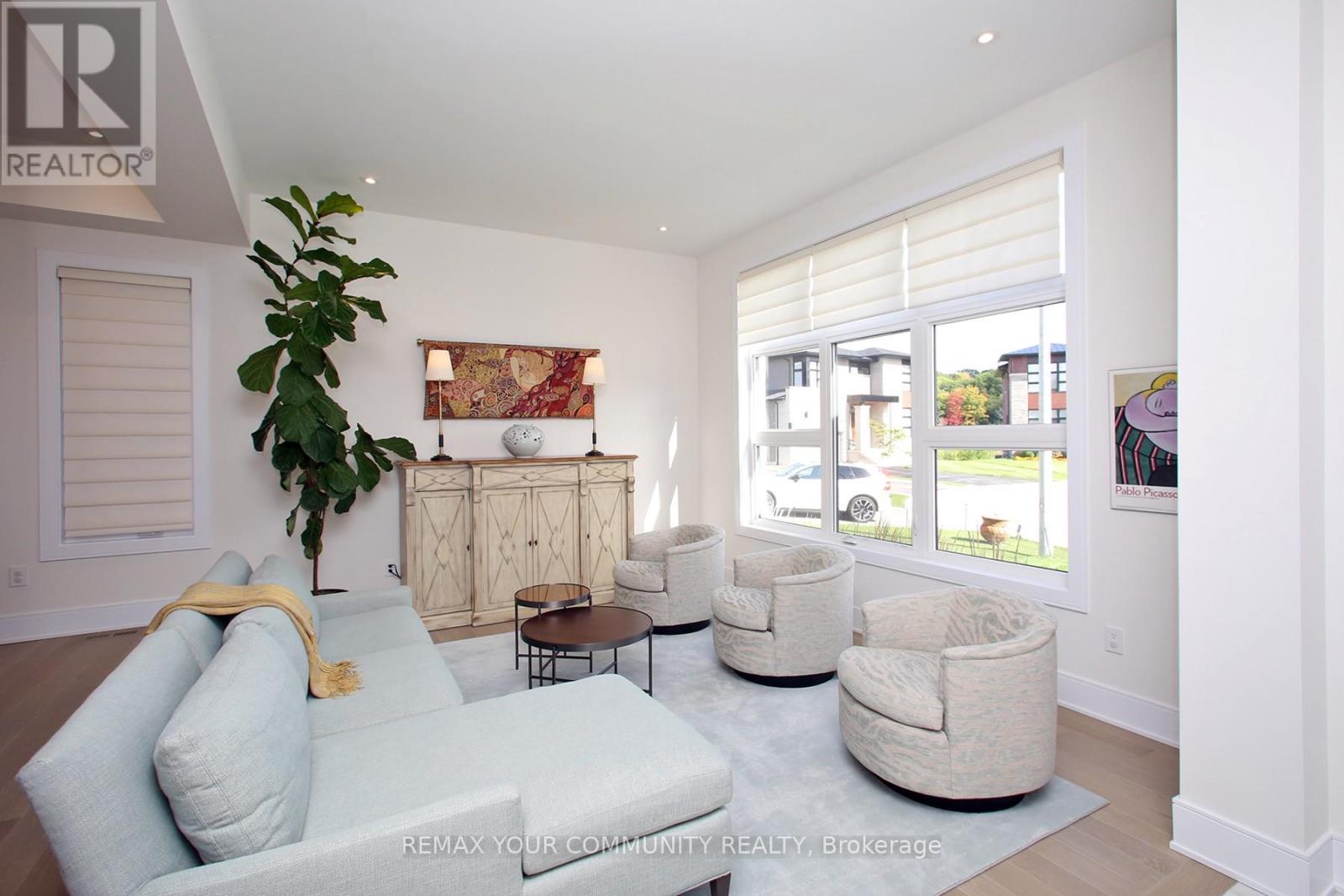 40 Limerick Street, Richmond Hill, Ontario  L4E 3W9 - Photo 5 - N12813202