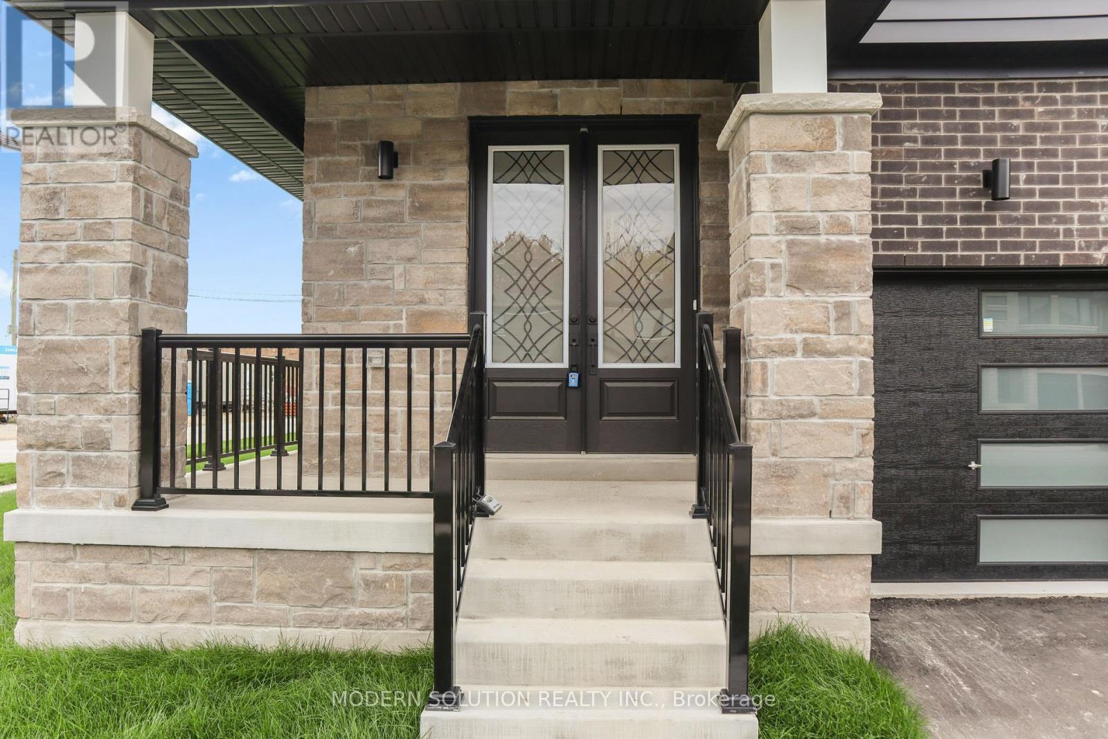 58 Del Ray Crescent, Wasaga Beach, Ontario  L9Z 0N8 - Photo 3 - S12813124