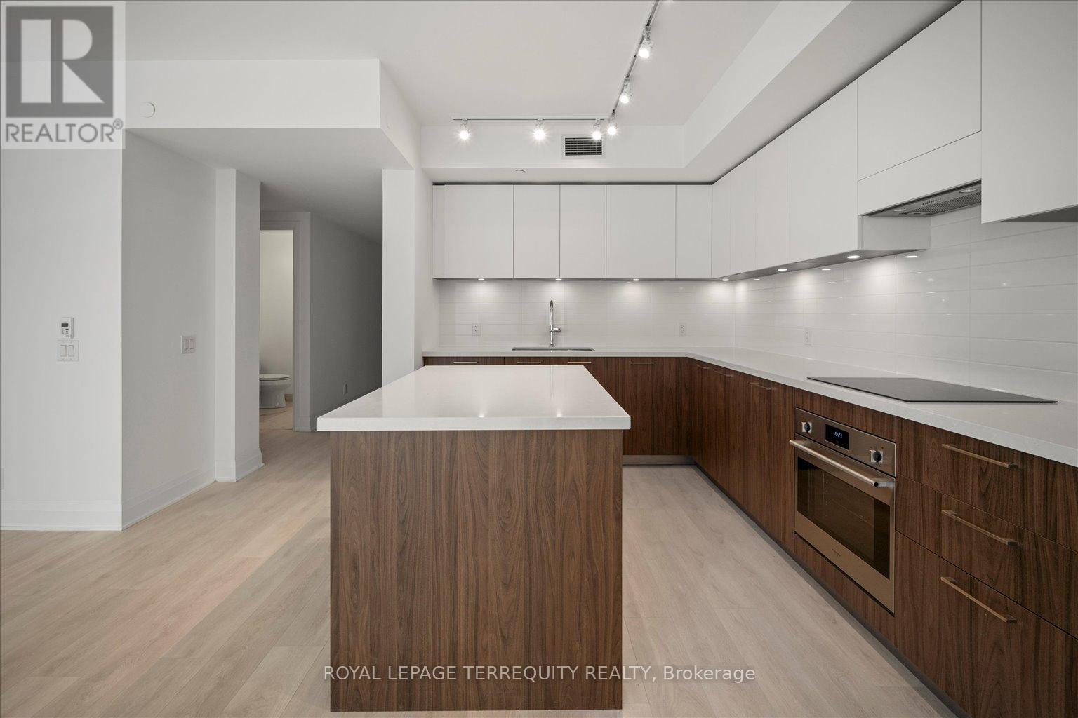 1406 - 33 Frederick Todd Way, Toronto, Ontario  M4G 0C9 - Photo 10 - C12655982