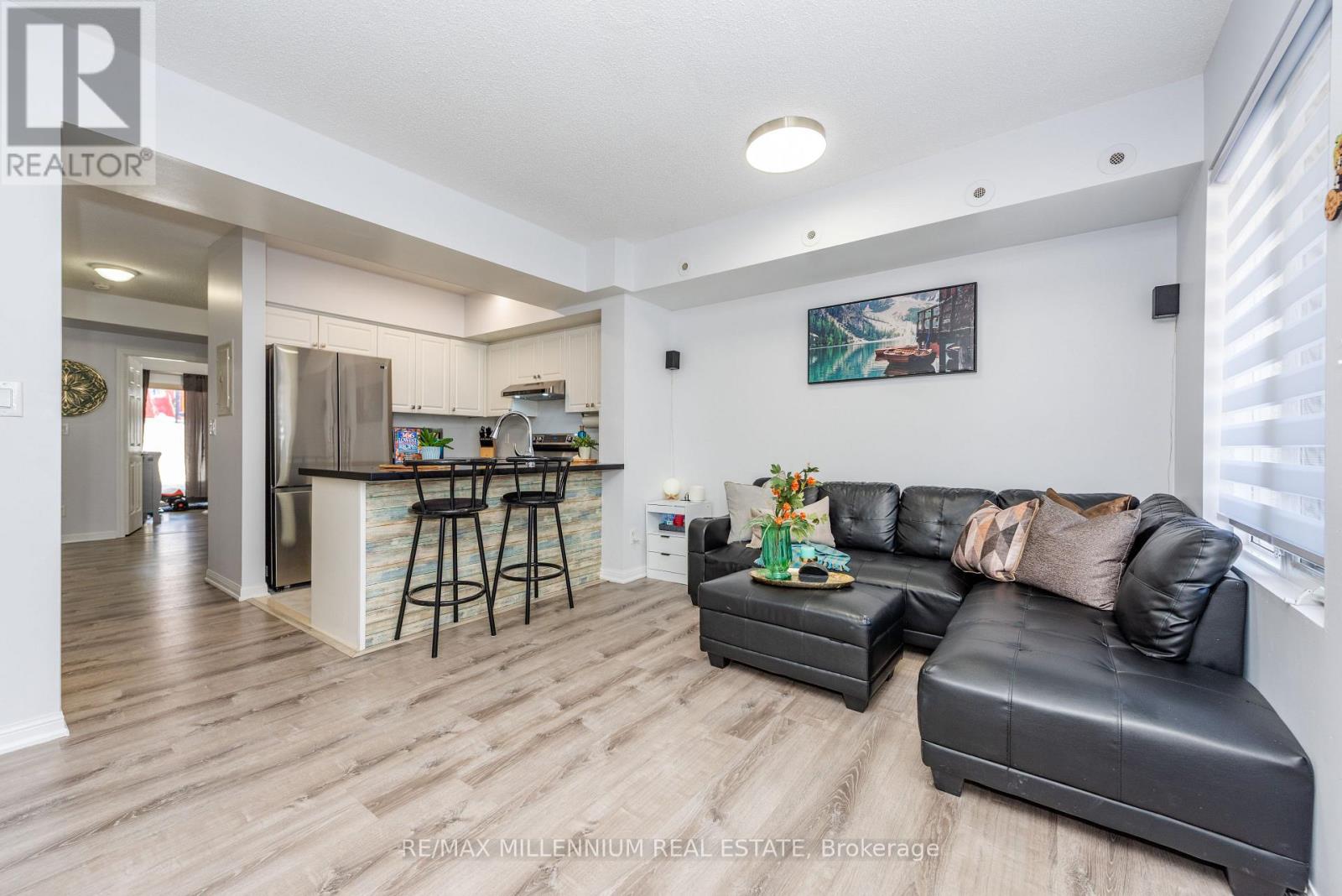 1034 - 3045 Finch Avenue E, Toronto, Ontario  M9M 0A5 - Photo 16 - W12802916