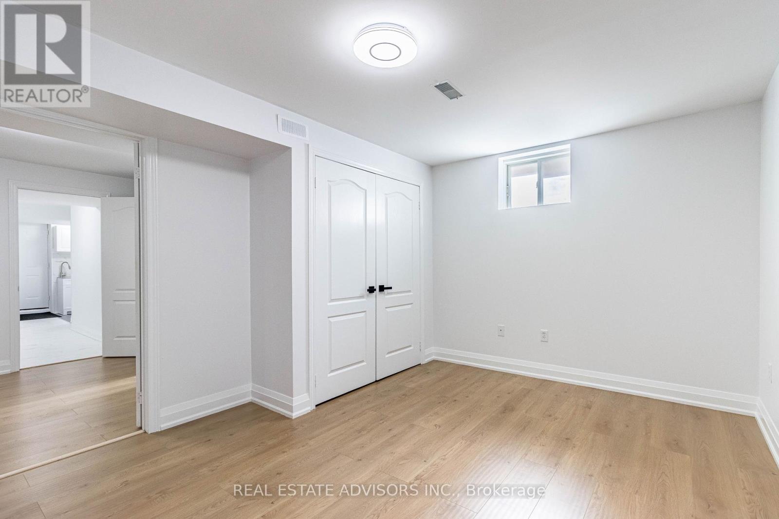 74 Pinebrook Circle, Caledon, Ontario  L7C 1C5 - Photo 12 - W12813070