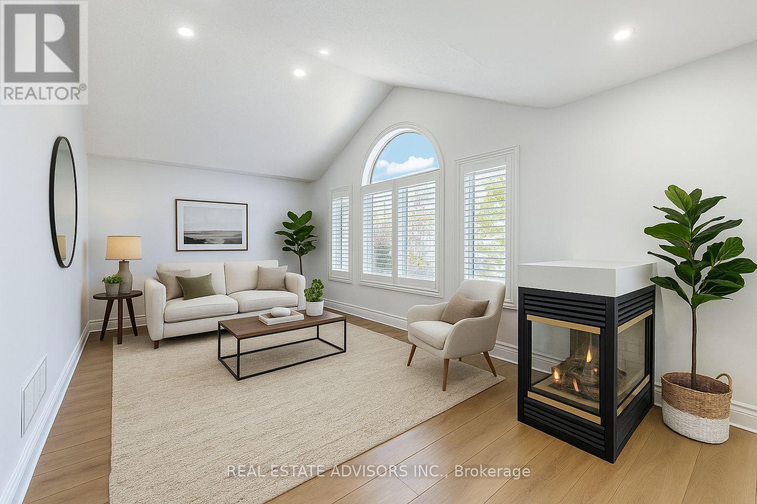 74 Pinebrook Circle, Caledon, Ontario  L7C 1C5 - Photo 5 - W12813070