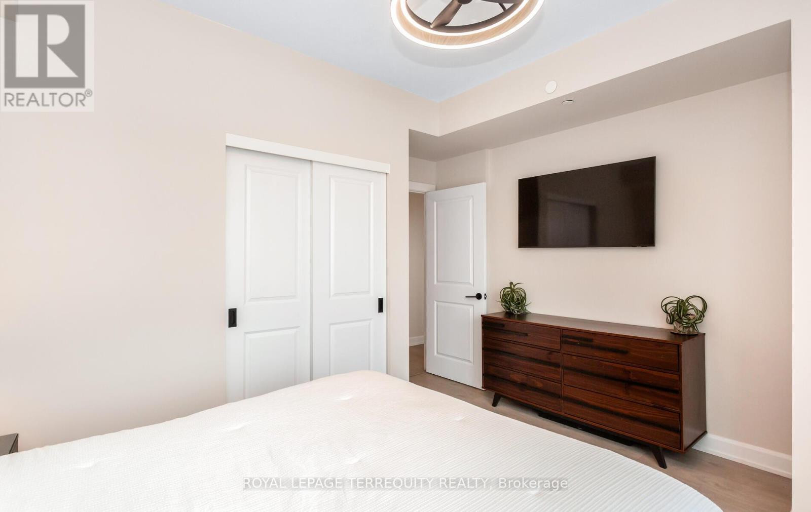 806 - 3200 William Coltson Avenue, Oakville, Ontario  L6H 7W6 - Photo 19 - W12813096