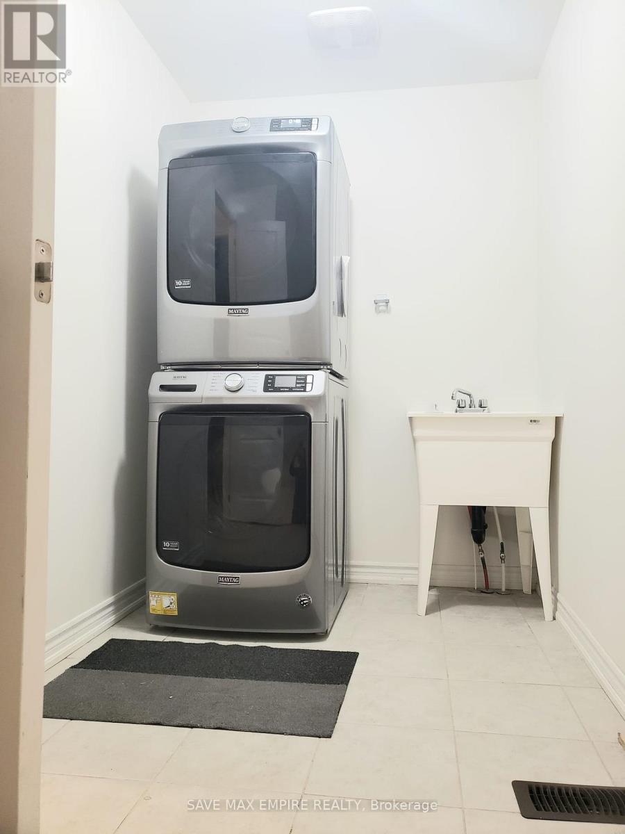 33 Gilford Street, Brampton (Credit Valley), Ontario  L6X 5R6 - Photo 5 - W12813122