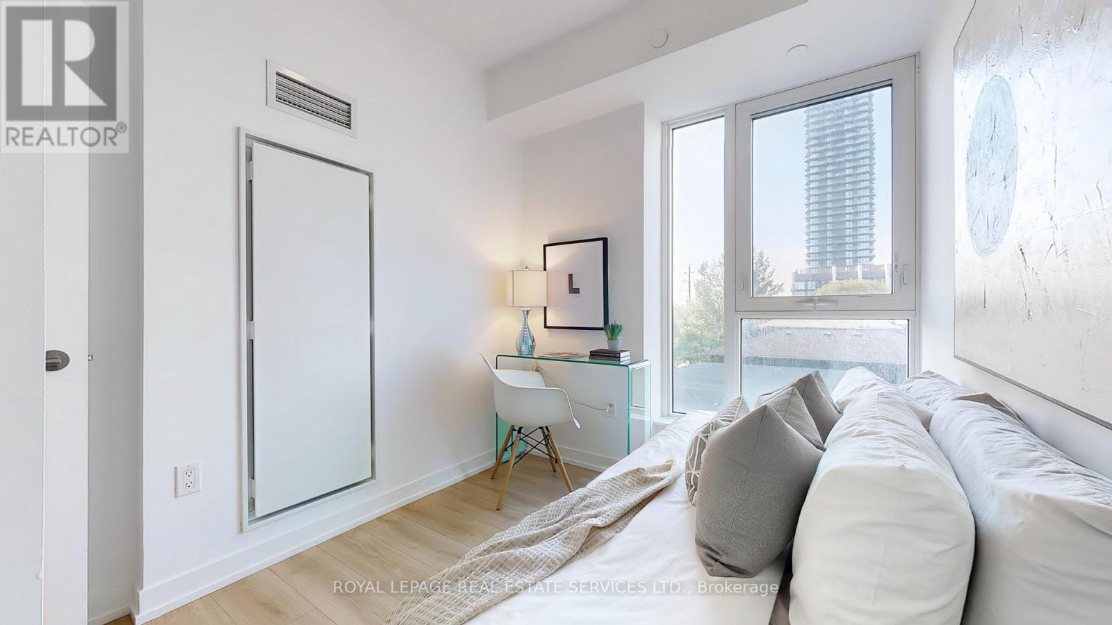 213 - 1195 The Queensway, Toronto, Ontario  M8Z 0H1 - Photo 19 - W12813134