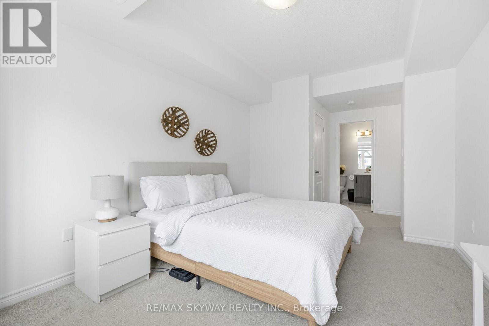 44 Springdale Avenue, Caledon, Ontario  L7C 4L4 - Photo 28 - W12813136