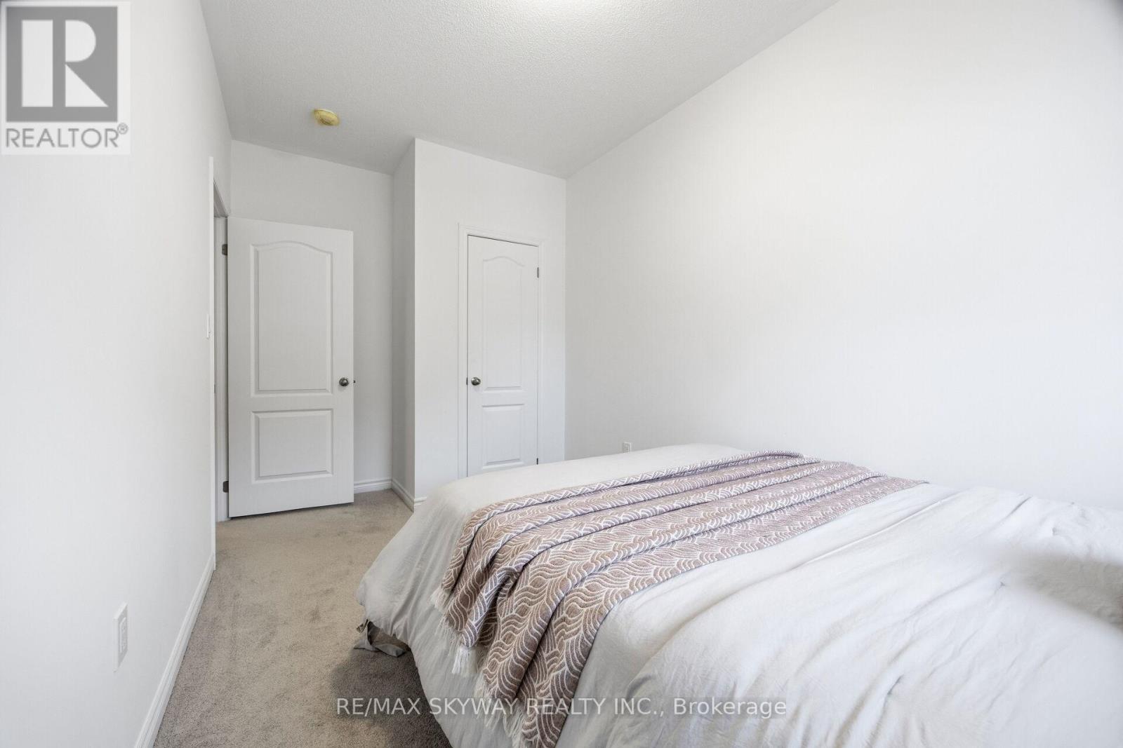 44 Springdale Avenue, Caledon, Ontario  L7C 4L4 - Photo 36 - W12813136