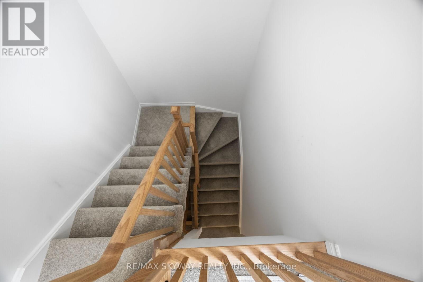 44 Springdale Avenue, Caledon, Ontario  L7C 4L4 - Photo 41 - W12813136