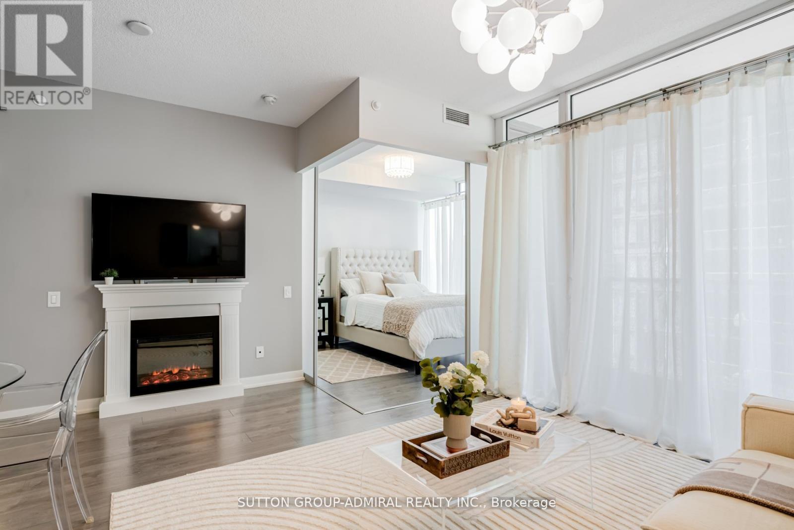 1003 - 90 Park Lawn Road, Toronto (Mimico), Ontario  M8Y 0B6 - Photo 12 - W12813142