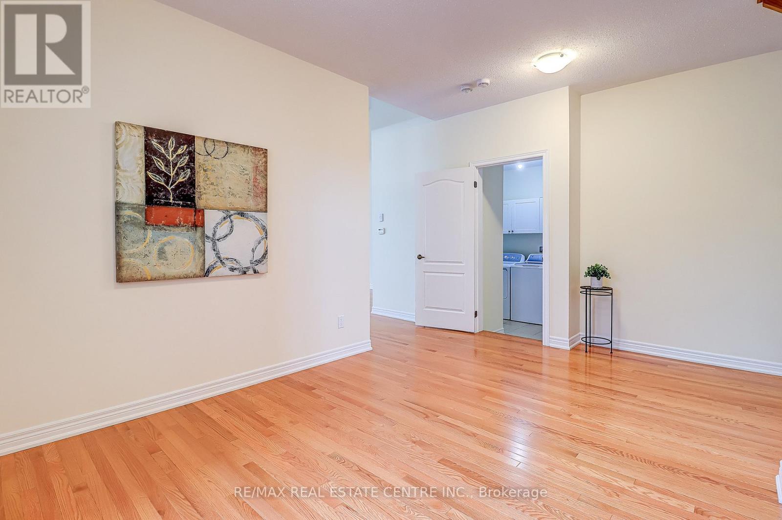 9 Jazzberry Road, Brampton, Ontario  L6R 3Y4 - Photo 14 - W12813166