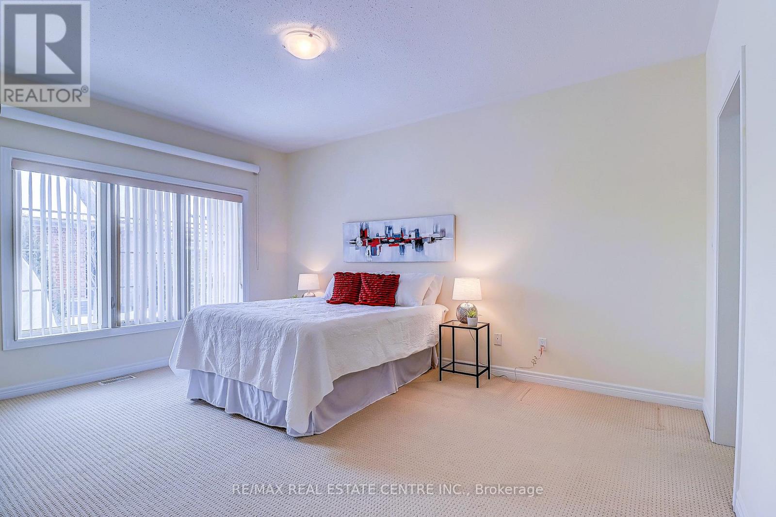 9 Jazzberry Road, Brampton, Ontario  L6R 3Y4 - Photo 15 - W12813166