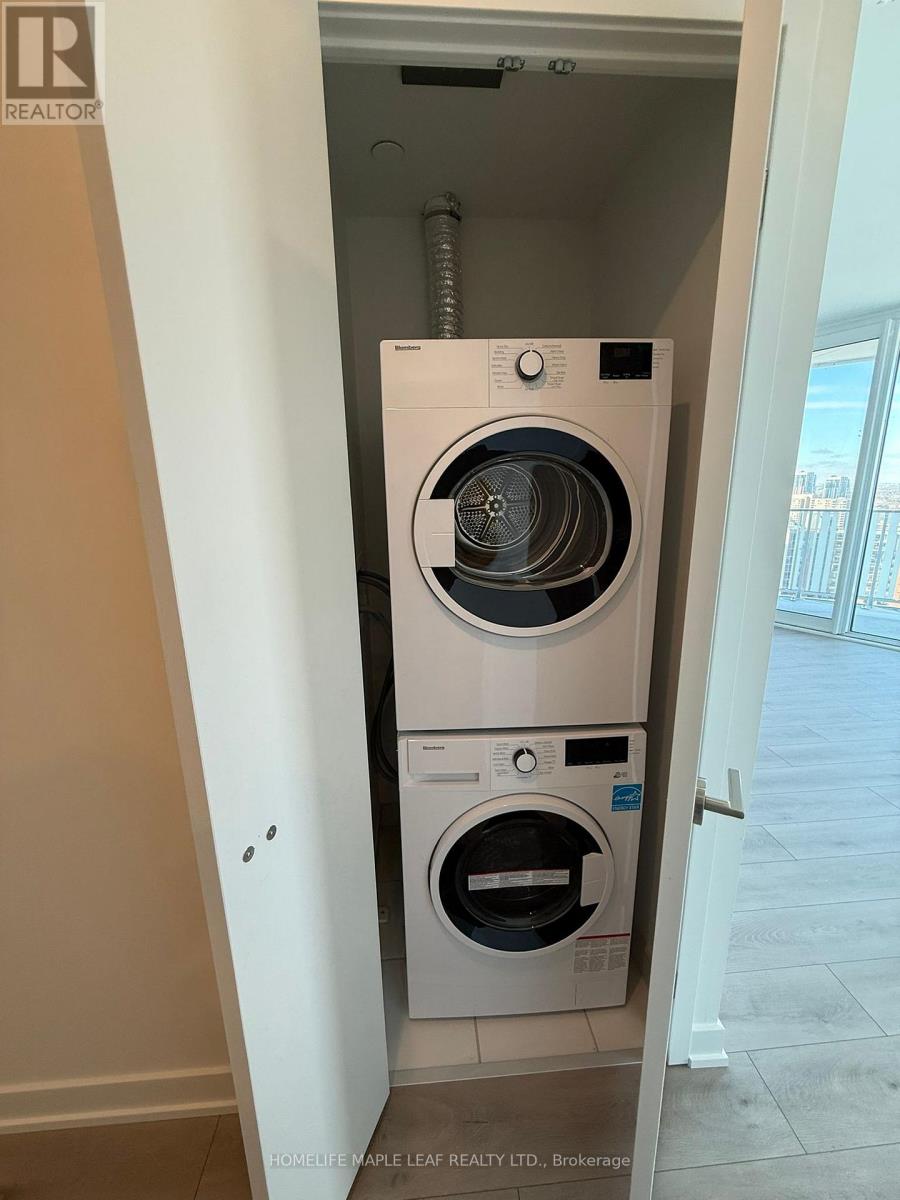 1904 - 1 Fairview Road E, Mississauga, Ontario  L5A 4C6 - Photo 17 - W12813168