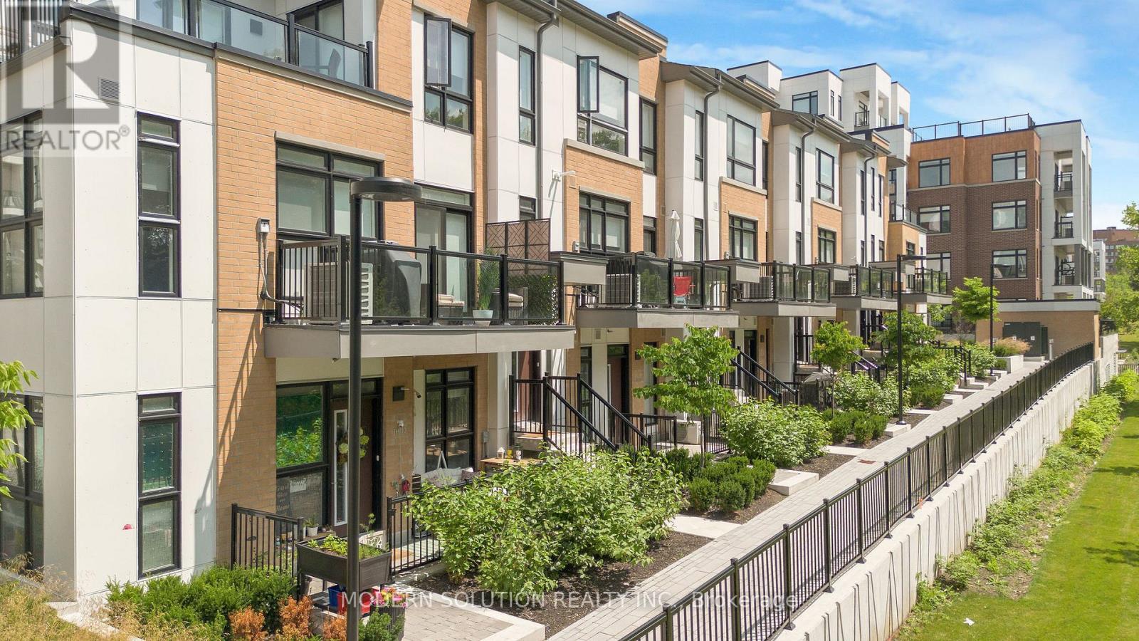 Q-208 - 155 Canon Jackson Drive, Toronto, Ontario  M6M 0E1 - Photo 28 - W12813184