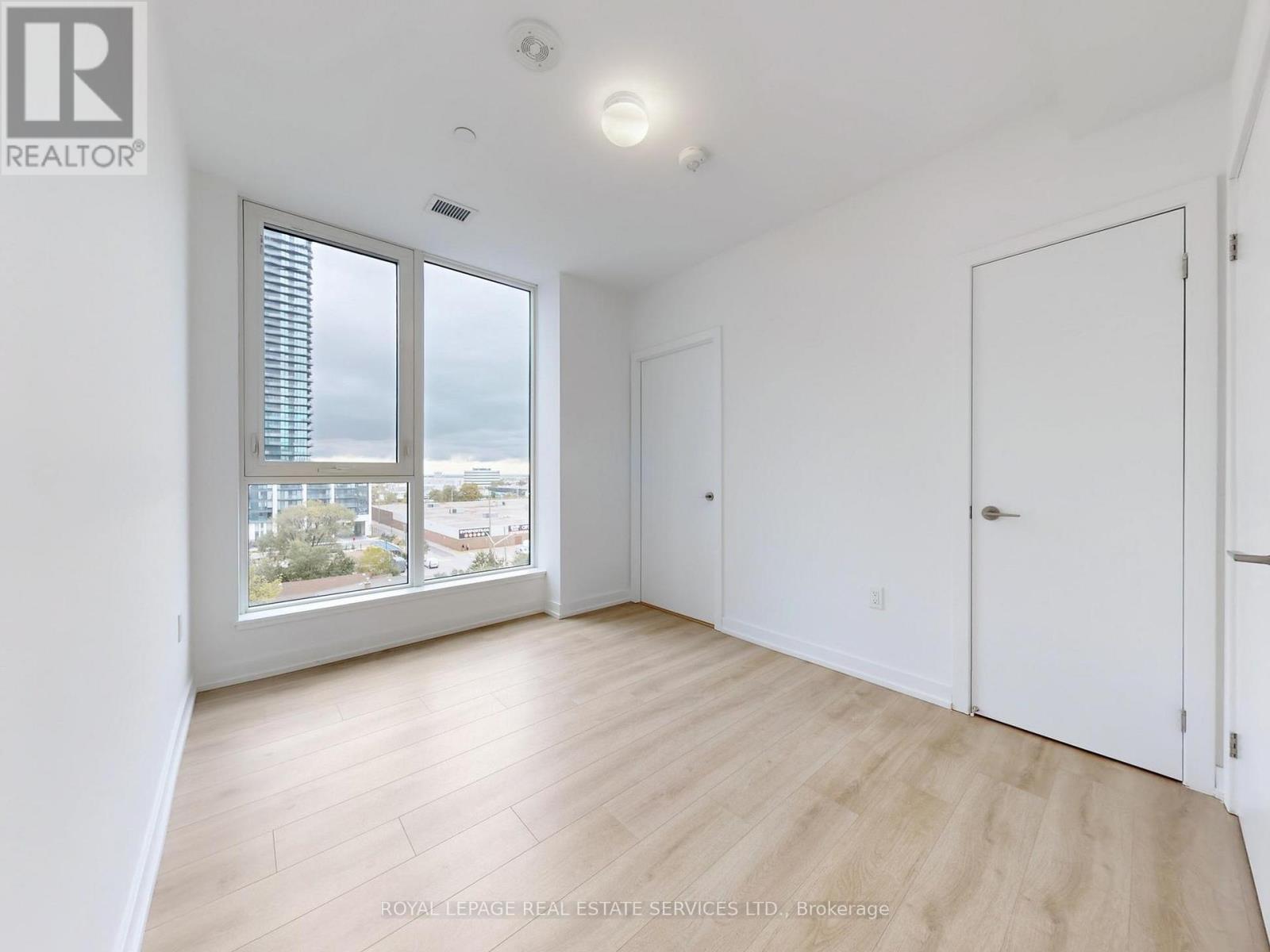 614 - 1195 The Queensway, Toronto, Ontario  M8Z 0H1 - Photo 14 - W12813208