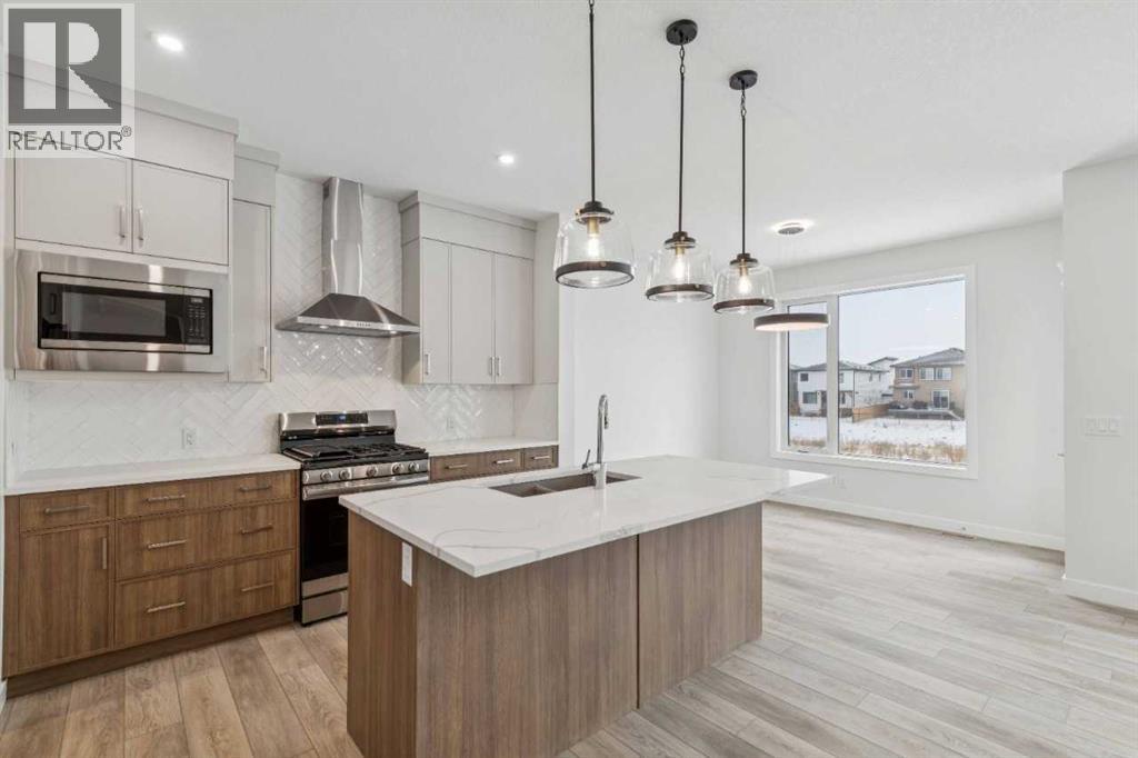 257 Dawson Wharf Road, Chestermere, Alberta  T1X 2W2 - Photo 12 - A2282298