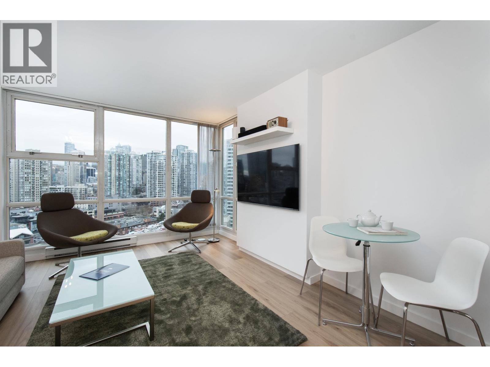 2105 193 Aquarius Mews, Vancouver, British Columbia  V6Z 2Z2 - Photo 5 - R3078615