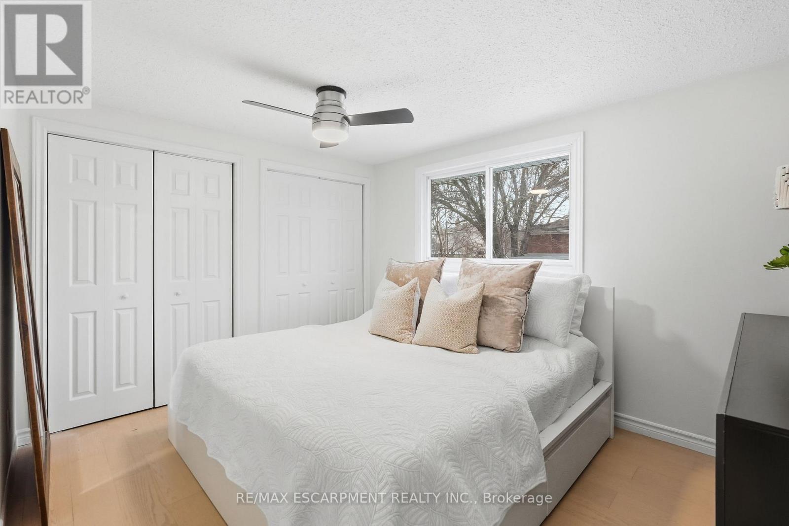 8 Elmore Drive N, Hamilton, Ontario  L8W 1T6 - Photo 15 - X12813100