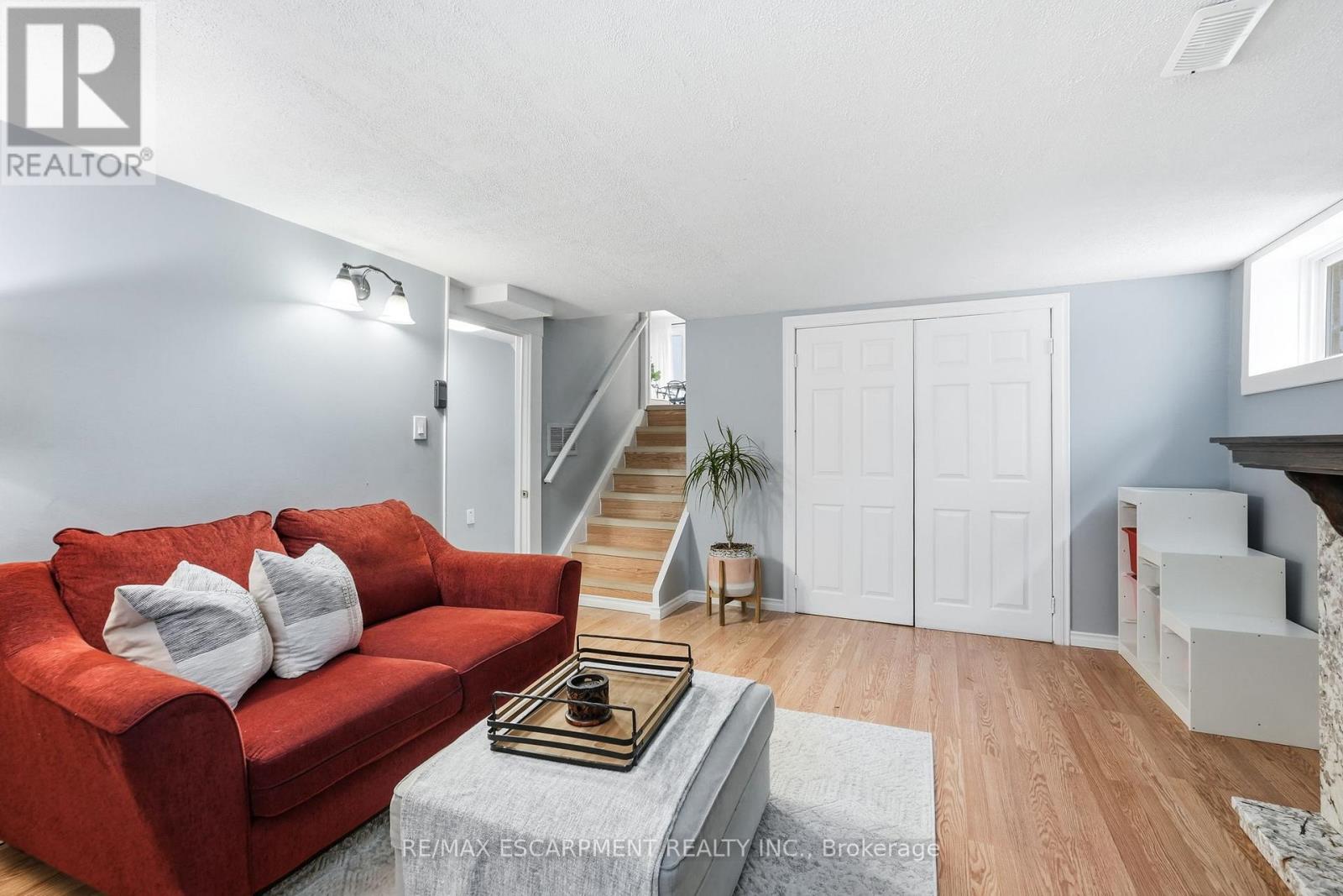 8 Elmore Drive N, Hamilton, Ontario  L8W 1T6 - Photo 25 - X12813100