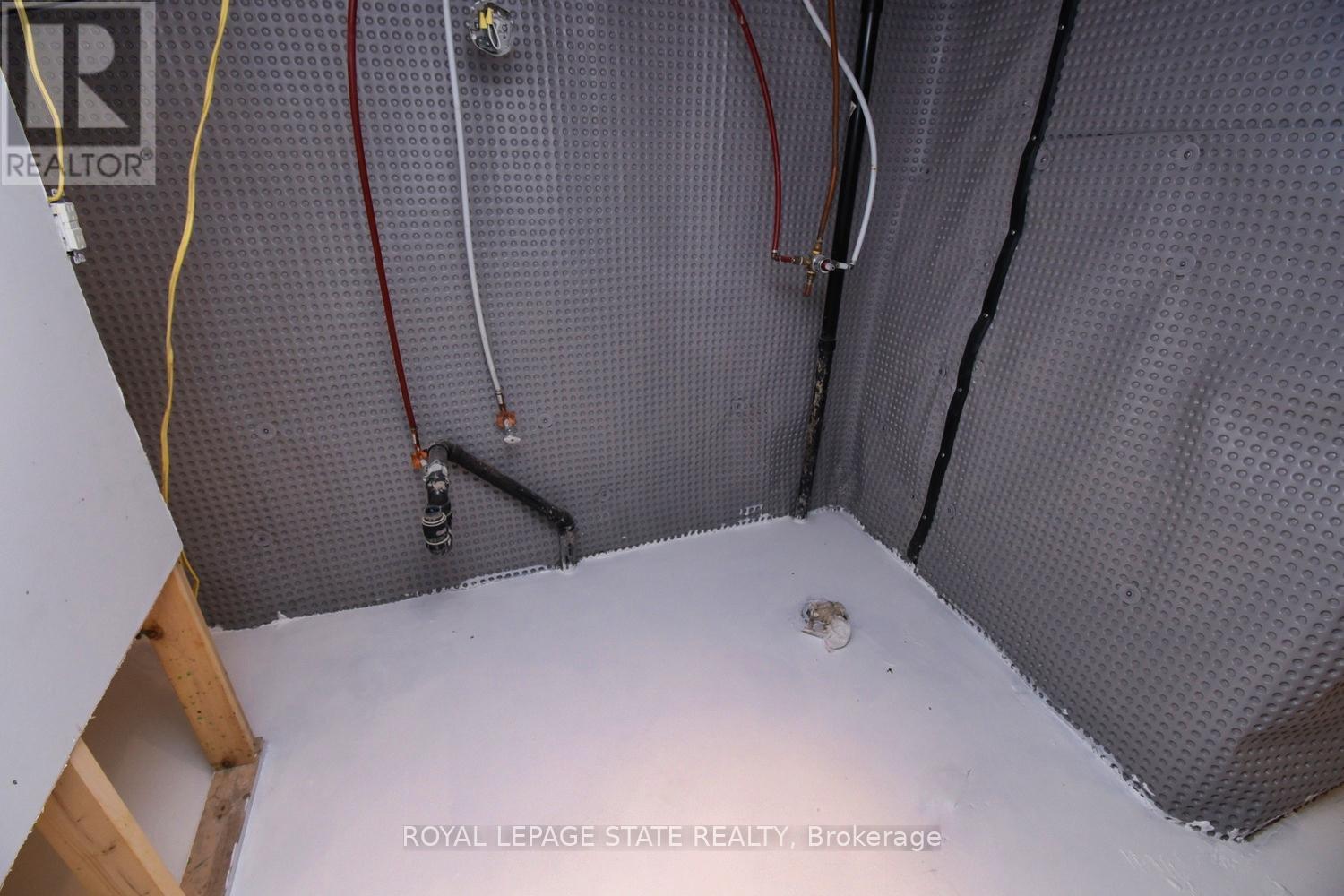 113 Steven Street, Hamilton, Ontario  L8L 5N7 - Photo 24 - X12813164