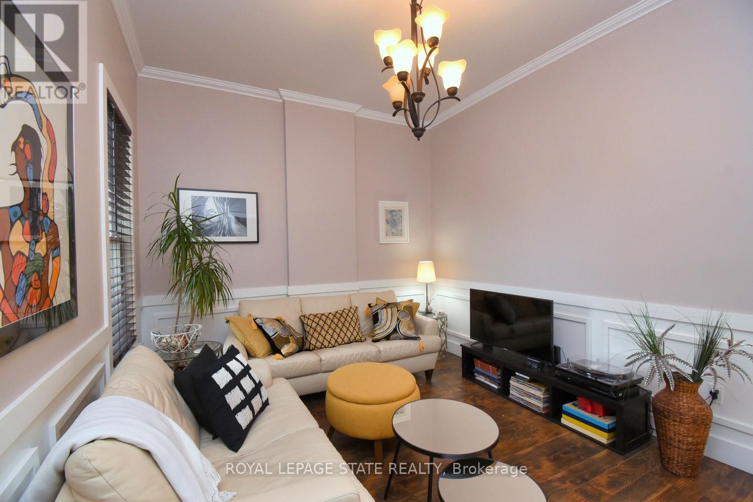 113 Steven Street, Hamilton, Ontario  L8L 5N7 - Photo 4 - X12813164