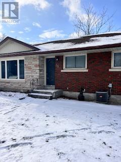 25 Warkdale Drive, St. Catharines, Ontario  L2T 2V8 - Photo 1 - X12813178